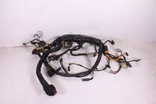 Load image into Gallery viewer, 2012 HARLEY DAVIDSON FLHTCU ULTRA CLASSIC 103 INTERCONNECT FAIRING WIRE HARNESS
