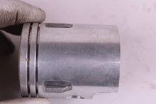 Load image into Gallery viewer, Yamaha RD100 NOS OEM Piston 237
