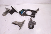 Load image into Gallery viewer, 2009 SKI-DOO SUMMIT 600 E-TEC MOTOR MOUNTS