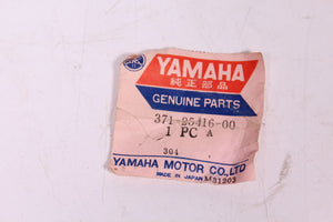 1975 Yamaha TX500 XS500 NOS OEM REAR WHEEL CLUTCH BOLT