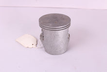 Load image into Gallery viewer, 1980 YAMAHA YZ465 NOS 1ST OVER PISTON - YZ 465