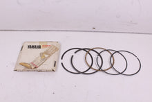 Load image into Gallery viewer, YAMAHA NOS OEM PISTON RINGS 2H7-11610-02