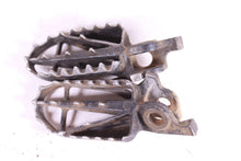 Load image into Gallery viewer, 2005-2008 KAWASAKI KX250F FOOT PEGS - KX250 KX450F KLX450