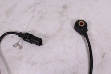 Load image into Gallery viewer, 2001 SEA DOO RX DIRECT INJECTION 951 KNOCK SENSOR / NOISE