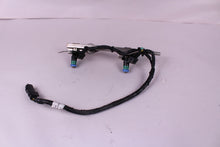 Load image into Gallery viewer, 2018 ARCTIC CAT M8000 M8 MOUNTAIN CAT FUEL INJECTORS WITH HARNESS AND RAIL