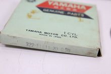Load image into Gallery viewer, YAMAHA NOS OEM 2ND OVER PISTON RING 322-11611-20