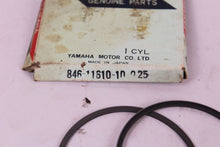 Load image into Gallery viewer, Yamaha NOS OEM 2nd .50 Over Piston Rings 846-11610-10