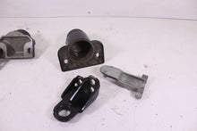 Load image into Gallery viewer, 2001 SEA DOO RX DIRECT INJECTION 951 RUBBER MOTOR MOUNTS