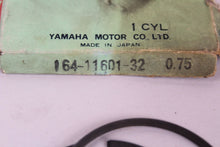 Load image into Gallery viewer, Yamaha NOS OEM 3rd .75 Over Piston Rings 164-11601-32