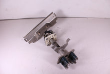 Load image into Gallery viewer, 2000 YAMAHA GP 800 STEERING POST COLUMN