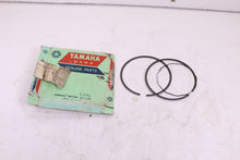 Load image into Gallery viewer, YAMAHA DT125 NOS OEM 2ND OVER PISTON RINGS  2A6-11610-20
