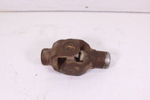 Load image into Gallery viewer, 2013 KAWASAKI TERYX 750 REAR DRIVESHAFT YOKE / U JOINT