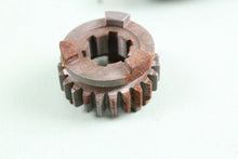 Load image into Gallery viewer, Yamaha 3rd Pinion Gear 275-17131-12-00 - RT1 RT1MX DT1 DT1MX