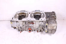 Load image into Gallery viewer, 2009 SKI-DOO SUMMIT 600 E-TEC CRANKCASE / MAIN ENGINE CASES