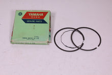 Load image into Gallery viewer, 1977-1978 YAMAHA DT400 NOS OEM 1ST OVER PISTON RINGS 1M2-11610-10
