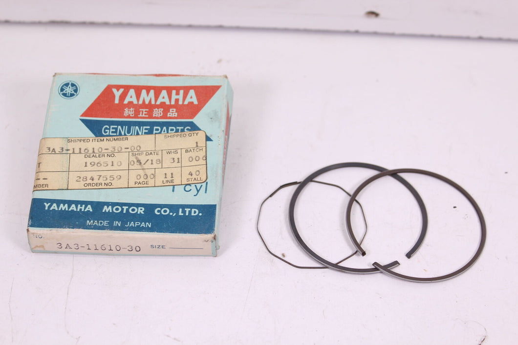 1990-2000 YAMAHA RT100 NOS OEM 3RD OVER PISTON RINGS 3A3-11610-30  DT100
