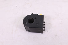 Load image into Gallery viewer, 2002 POLARIS SPORTSMAN 700 LEFT HANDLEBAR SWITCH / HEADLIGHT ON OFF MODE