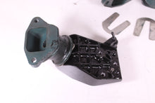 Load image into Gallery viewer, 2000 YAMAHA GP 800 MOTOR MOUNTS / ENGINE RUBBER BRACES