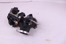 Load image into Gallery viewer, 2006 HARLEY FLHTCUI ULTRA CLASSIC ELECTRA GLIDE THROTTLE BODY WITH INJECTORS