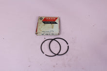 Load image into Gallery viewer, Yamaha NOS OEM 2nd .50 Over Piston Rings 846-11610-10