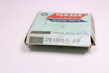 Load image into Gallery viewer, 1970-1972 Yamaha R5 350 NOS OEM 1st Over Piston Rings  278-11610-11