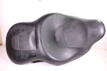 Load image into Gallery viewer, 2012 HARLEY DAVIDSON FLHTCU ULTRA CLASSIC ELECTRA GLIDE SEAT