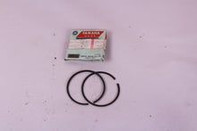 Load image into Gallery viewer, Yamaha NOS OEM 1st .25 Over Piston Rings 807-11601-10