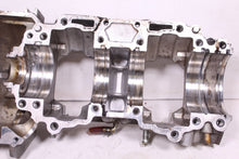Load image into Gallery viewer, 2009 SKI-DOO SUMMIT 600 E-TEC CRANKCASE / MAIN ENGINE CASES