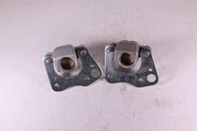 Load image into Gallery viewer, 2005 POLARIS SPORTSMAN 500 NOS AFTERMARKET FRONT BRAKE CALIPERS
