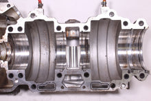 Load image into Gallery viewer, 2009 SKI-DOO SUMMIT 600 E-TEC CRANKCASE / MAIN ENGINE CASES