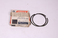 Load image into Gallery viewer, 1971-1973  Yamaha SL292 NOS OEM STD Piston Rings  812-11601-00