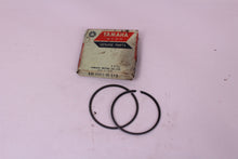 Load image into Gallery viewer, Yamaha NOS OEM STD Piston Rings 846-11610-00