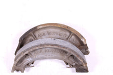 Load image into Gallery viewer, YAMAHA 5X6 FRONT BRAKE PLATE  -- YZ IT 250 490