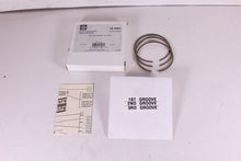 Load image into Gallery viewer, MERCURY NAPA PISTON RING SET  18-3903