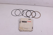 Load image into Gallery viewer, 1978-1979 YAMAHA XS750 S NOS OEM 3RD OVER PISTON RINGS 2F3-11610-33