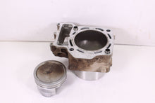Load image into Gallery viewer, 2013 KAWASAKI TERYX 750 FRONT CYLINDER / JUG