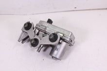 Load image into Gallery viewer, 2017 POLARIS PRO RMK 800 AXYS EXHAUST POWER VALVE