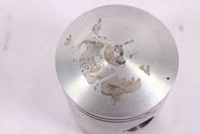 Load image into Gallery viewer, 1973 KAWASAKI F11M F11 250 NOS OEM STD PISTON  13001-058