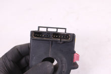 Load image into Gallery viewer, 2002 POLARIS SPORTSMAN 700 LEFT HANDLEBAR SWITCH / HEADLIGHT ON OFF MODE