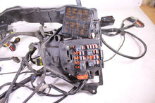 Load image into Gallery viewer, 2012 HARLEY DAVIDSON FLHTCU ULTRA CLASSIC ELECTRA GLIDE WIRE HARNESS / WIRING